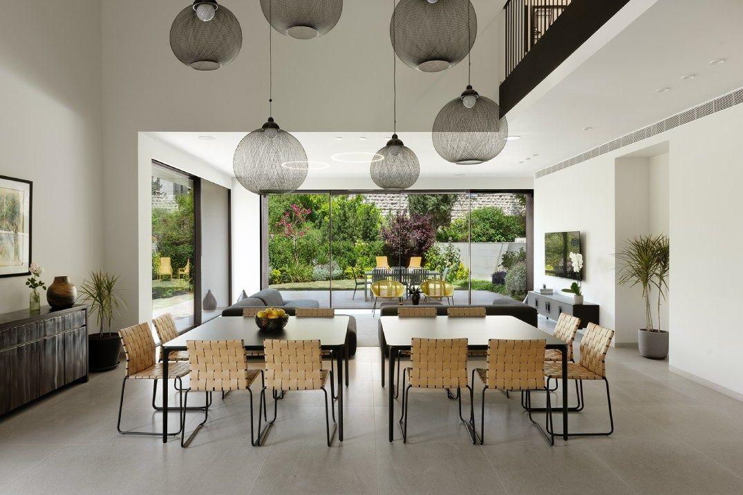 חדרים ב The Y House