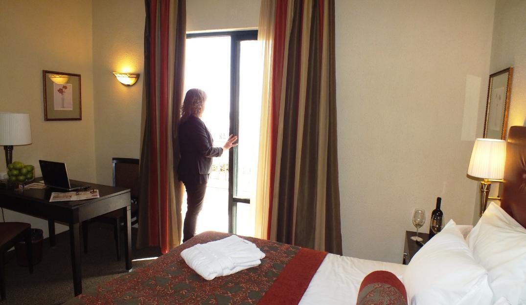 Rooms at the Prima Kings Hotel