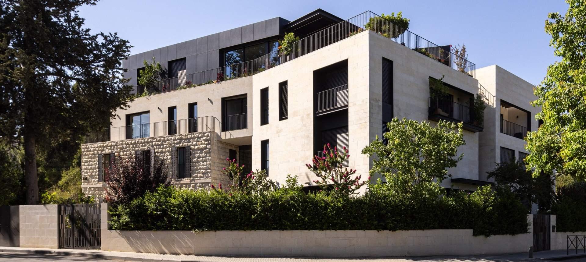 צילום של The Y House