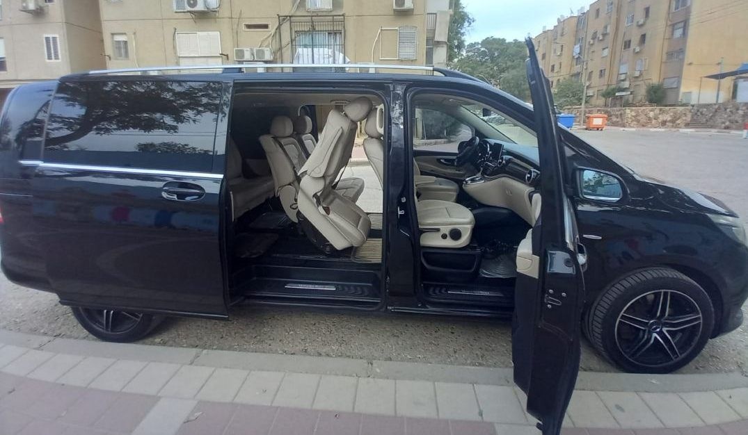 photo of Yossi Berenstein L.T.D