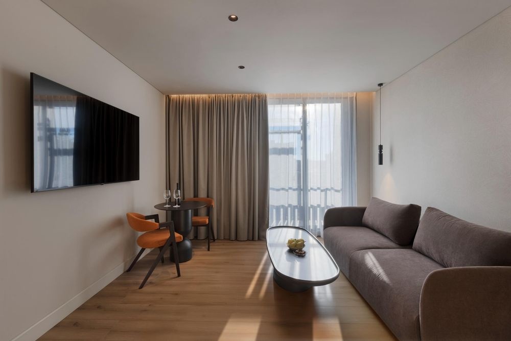 photo of SkyLine Hotel