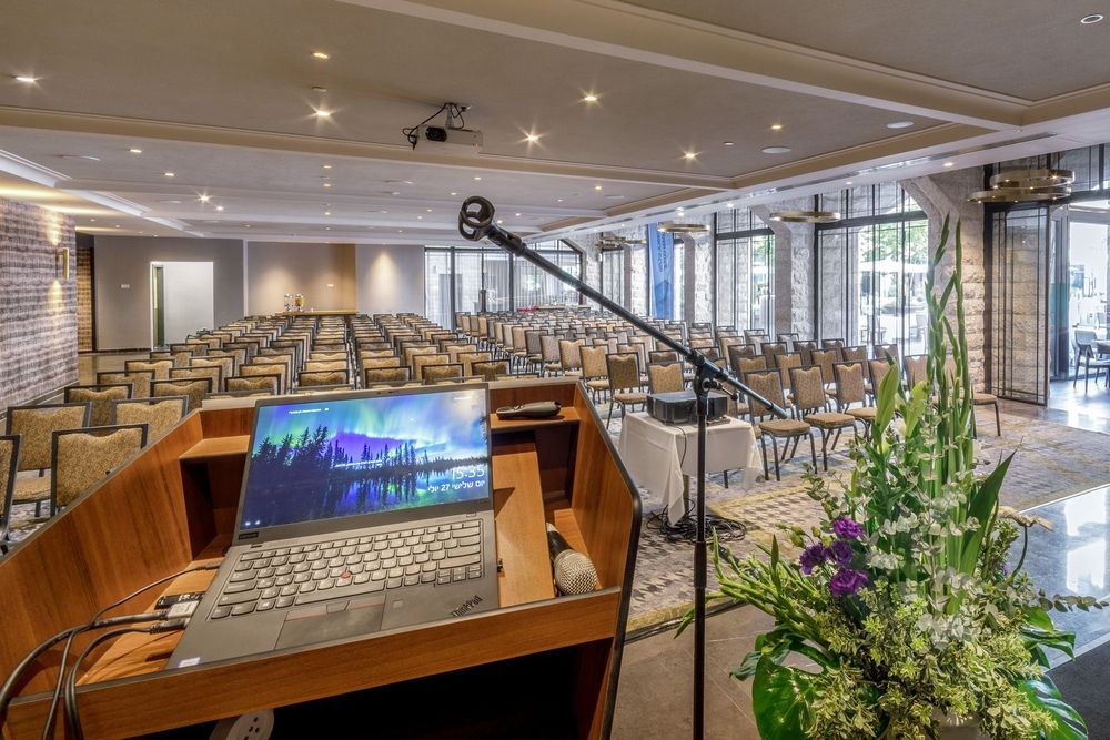 Bistro Hall