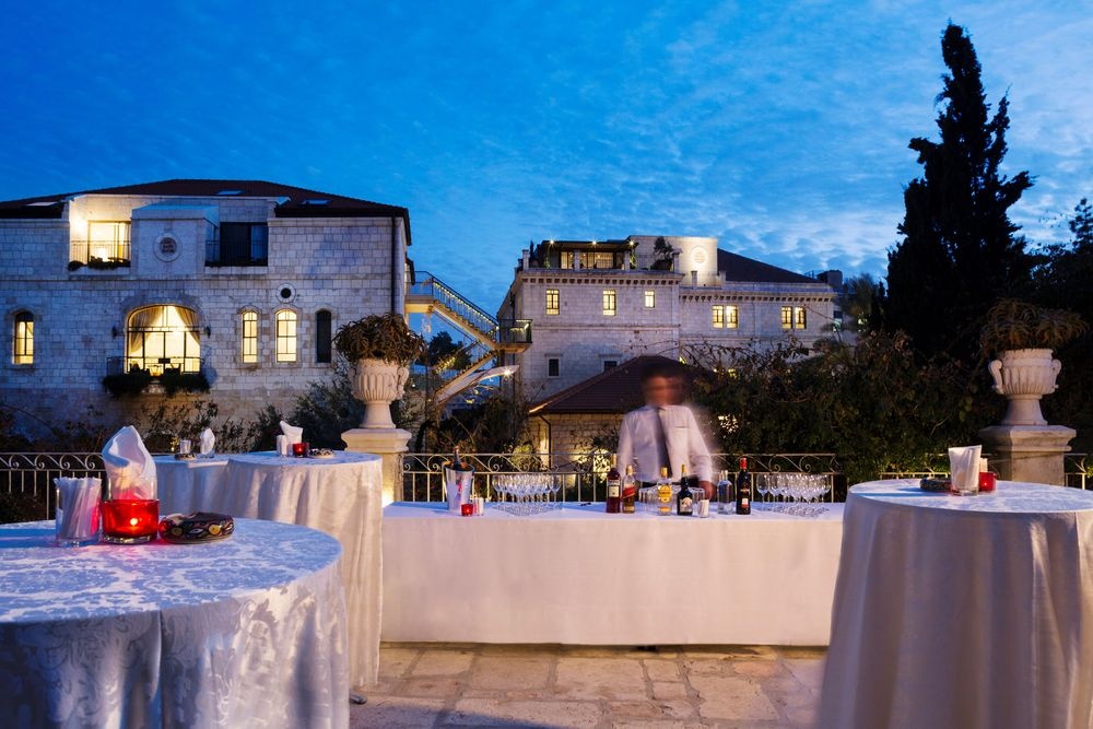 Terrace Bar