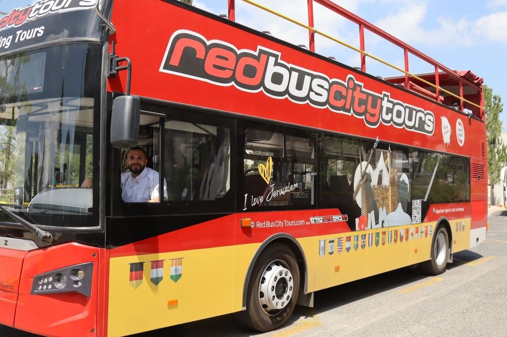photo of The Time Elevator and Double-decker bus tour combo